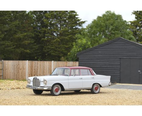 1964 Mercedes-Benz 220 S 'Fintail' Saloon Registration no. CBU 637B Chassis no. 11101210129387 Engine no. 13092310003591•Late