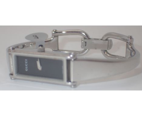 Ladies genuine Gucci stainless steel bangle wristwatch, RRP £600   CONDITION REPORT:  This item does not come with a box and 