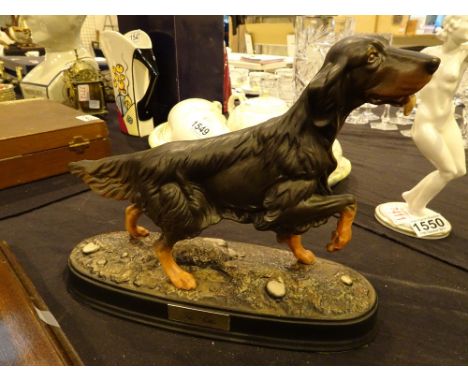 Beswick Setter on ceramic base, L: 28 cm