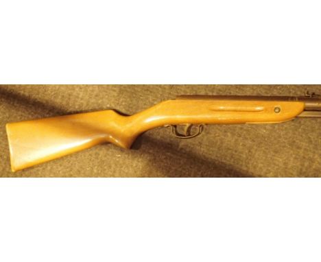 Slavia .177 air rifle model number 663200   CONDITION REPORT:  POSTAGE: There are International restrictions on the shipment 