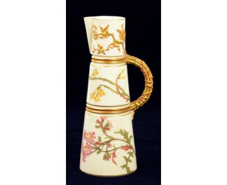 A ROYAL WORCESTER OLD IVORY CLARET JUG DECORATED WITH WILD FLOWERS AND GILT, 22CM H, PRINTED MARK, CIRCA 1890 AND A ROYAL WOR