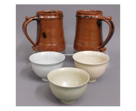 Five David Leach studio pottery pieces, four signed