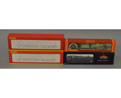 OO Gauge. 4 x Hornby & Bachmann locomotives. R2389 GWR Castle class "Builth Wells", R GWR County class "County of Carnarvon"(