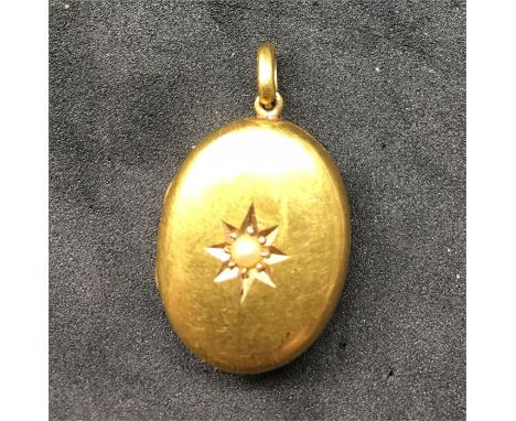 Small Antique 15ct Gold Seed pearl set Locket Measures approx 23 by 16 mm not including loop hallmarked on back 15ct weight a