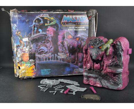 Masters Of The Universe - an original vintage 1980s Mattel made MOTU Masters Of The Universe action figure playset ' Snake Mo