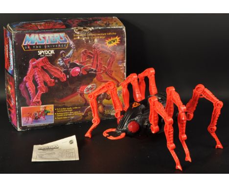 Masters Of The Universe - an original vintage 1980s Mattel made MOTU action figure playset vehicle ' Spydor '. Appears comple