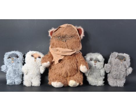 Star Wars - a collection of original vintage Kenner made plush Ewok toys / teddies. Comprising: Wicket, Leeni, Nippet, Mookie