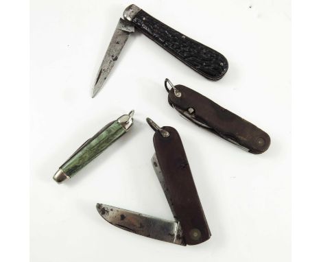 COLLECTION OF PENKNIVES (5) INC. TAYLORS EYE 'LAMBS FOOT' AND AN AMEFA KL63 DUTCH ARMY POCKET KNIFE