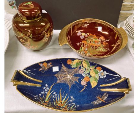 Two 1930's Carltonware dishes with chinoiserie and spider decoration; a similar ginger jar 