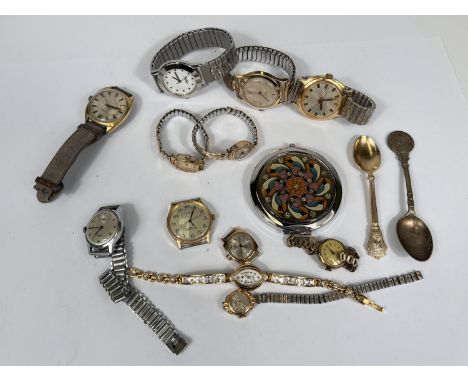 A selection of ladies and gents vintage wristwatches:&nbsp; Sekonda; Roamer; Medana; etc. 