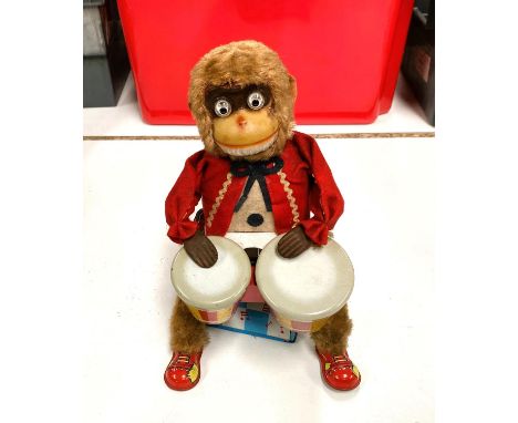 BONGO MONKEY,&nbsp; a Japanese triplate and fabric battery operated toy, 24cm 