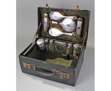 Edwardian Gentleman's Sterling Silver Travelling Dressing Table set in  fitted shargeen leather case marked "HARRODS Ltd., lo