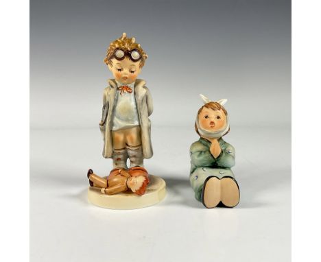 Includes two matte hand painted figures, Doctor HUM127, a young boy wearing a long coat and goggles, carrying various work to