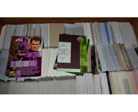 FOOTBALL, part sets &amp; odds, inc. Subbuteo (green), Shootout (yellow), Match Attax, Pro-Set 1991/2, 1994 Upper Deck, Goal 