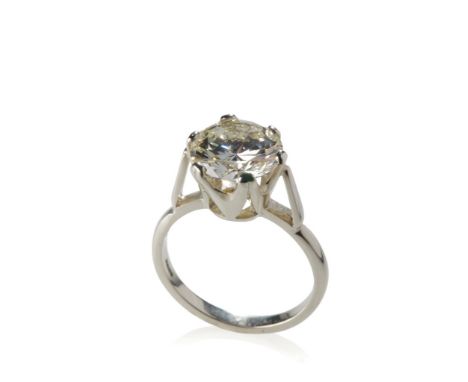 DIAMOND SOLITAIRE RING, the brilliant cut diamond approx4.23ct, raised set on a white gold shank. With an HRD Antwerp diamond