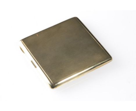9CT YELLOW GOLD ENGINE TURNED COMPACT, with double mirror interior, 7cm square.