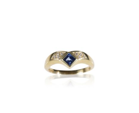 RICH HAYES: 18CT YELLOW GOLD RING, bezel-set with a square sapphire, approximately 0.46ct, and pave-set with brilliant-cut di