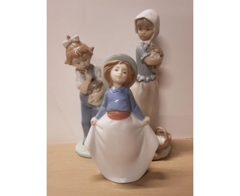 3 NAO CHILDREN FIGURES