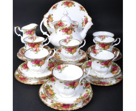 Royal Albert - Old Country Roses - A vintage 20th Century English bone china tea service / set. Comprising of; teapot, saucer