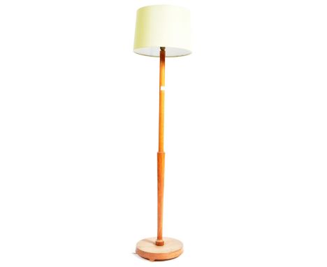 An original retro vintage 1960's Danish teak wood standard lamp light in the manner of Lisbeth Brahms. The lamp of typical fo