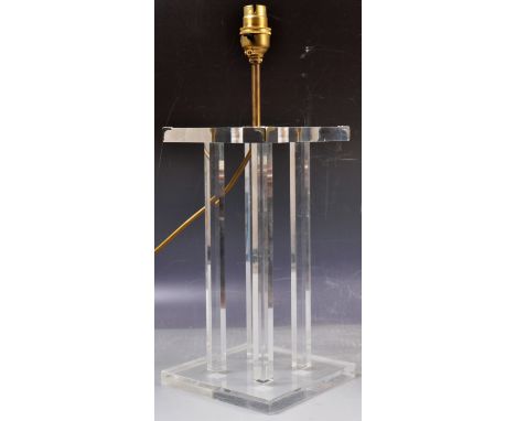 An original retro vintage mid 20th Century Italian / French lucite table lamp of column form having a central light fitting w