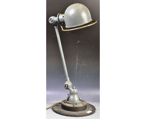 Jielde - A vintage early to mid 20th Century French&nbsp;industrial factory work machinist / workmen's desk / table top lamp 