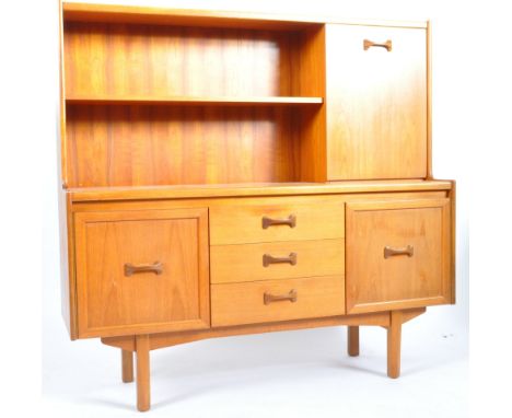 William Lawrence Of Nottingham - An original retro 20th Century teak wood Danish influence highboard / credenza of typical fo