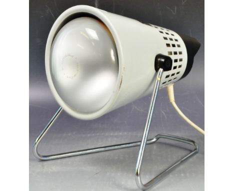 Hanau - Solilux type 1801 Quartzlampen - A retro vintage 20th Century German made adjustable desk / table top heat lamp light