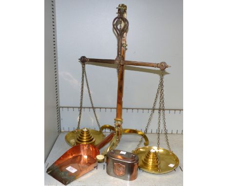 A 19th century brass and steel 2 pan bank scales, maker Vandome Titford and Pawson, London, with 2 sets of weights (3 - 50 so