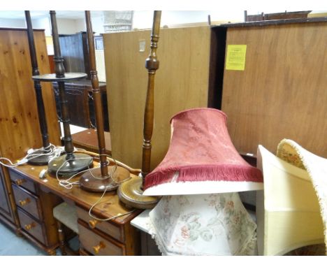 FOUR VARIOUS VINTAGE WOODEN STANDARD LAMPS &amp; SHADES one with centre shelf