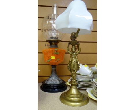 GOOD OIL LAMP WITH SPECKLED GLASS RESERVOIR &amp; CLEAR GLASS SHADE together with a vintage cast metal table lamp