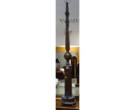 INTERESTING OAK ART NOUVEAU-STYLE STANDARD LAMP with poker-work decoration, standing on an octagonal bun-footed base