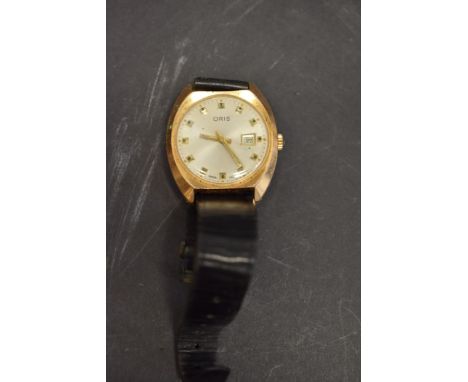A 1960s Oris gold plated gentlemans manual winding wristwatch, Cal 715, case 39 x 34 mm including lugs, on leather strap. 