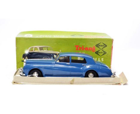 Triang 1:20 Scale Rolls Royce Silver Cloud blue (E, lacks one lamp on front bumper and lenses from brake lights, box G)