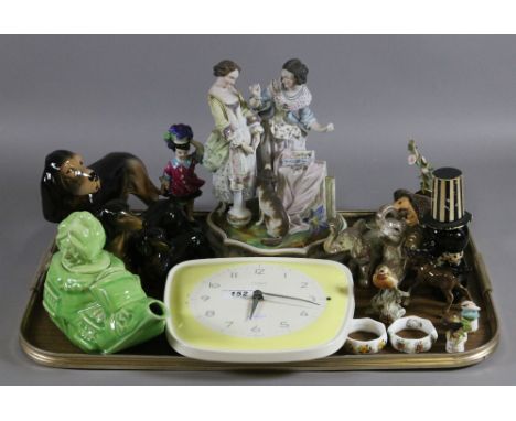 A tray of collectables including 1950s Kienzle pottery clock, bisque figural box, Beswick foal and a Lingard old Mother Hubba