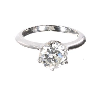 Good platinum solitaire diamond ring, round brilliant-cut, 2.00ct approx, clarity I1, colour I/J, 9.5mm diameter, 6.1gm, ring