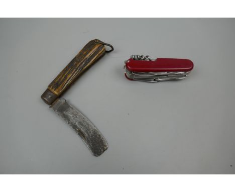 Thomas Turner &amp; Co. sailors knife together with a Swiss champ army knife 