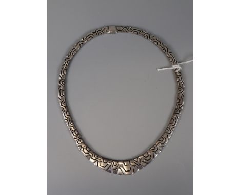 Heavy silver necklace - Approx weight: 86g