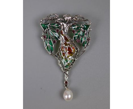 Silver and enamelÿArtÿNouveau style pendant