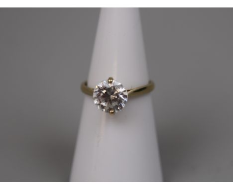 9ct gold stone set solitaire ring - Size: K 