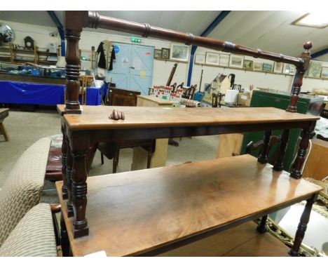 19TH CENTURY MAHOGANY FRAMED THREE GRADUATED STEPPED STAND OR BUFFET, WITH TURNED COLUMN SUPPORTS AND A TURNED TOP RAIL 