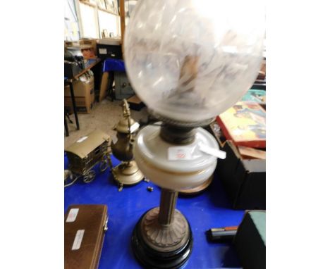 VICTORIAN BRASS OIL LAMP WITH OPAQUE FONT AND ETCHED SHADE 