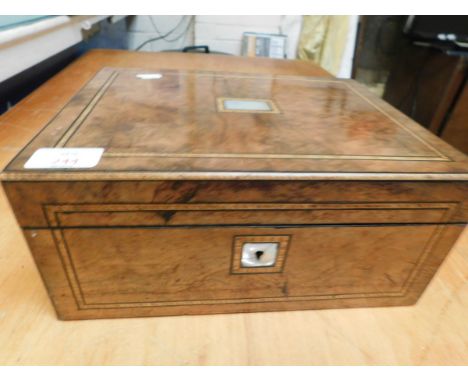 WALNUT MOTHER OF PEARL AND TONBRIDGE INLAID WRITING SLOPE WITH ONE FITTED WELL 