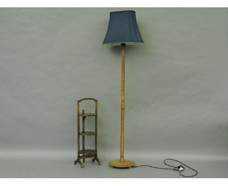 An oak standard lamp, together with an oak cake stand