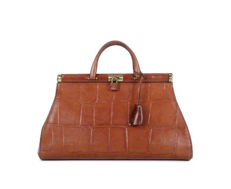 Mulberry, a vintage Congo leather handbag, crafted from chestnut brown congo leather, with gold-tone hardware, dual looping l