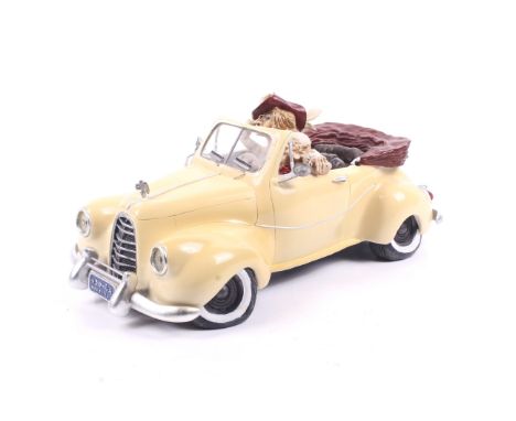 Guillermo Forchino 'Le Cabriolet' comic art sculpture no. 2449. L34cm  Condition Report: Appears in a good condition for its 