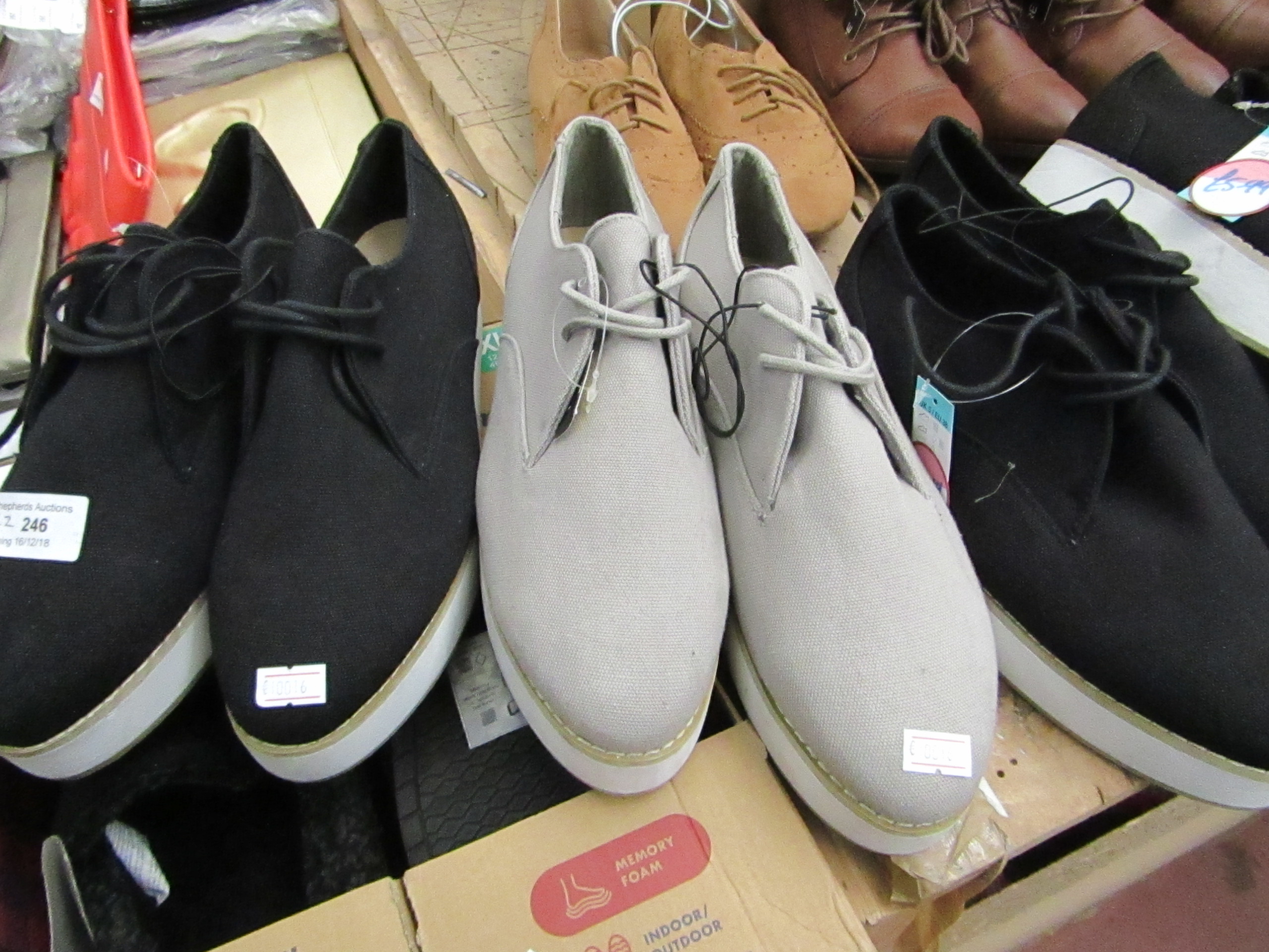 canvas pumps size 5