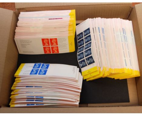 GB: BOX WITH DECIMAL BARCODE BOOKLETS FIRST CLASS BOOKS OF 4 (140), SECOND CLASS BOOKS OF 10 (135) AND 4 (90), VARIOUS ISSUES