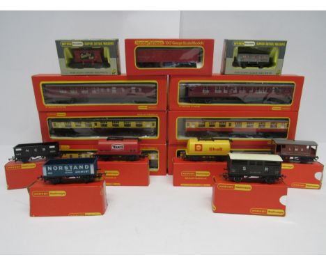 A collection of boxed Hornby 00 gauge model railway rolling stock to include R344 Track Cleaning Car, R422 LMS Full Third Coa
