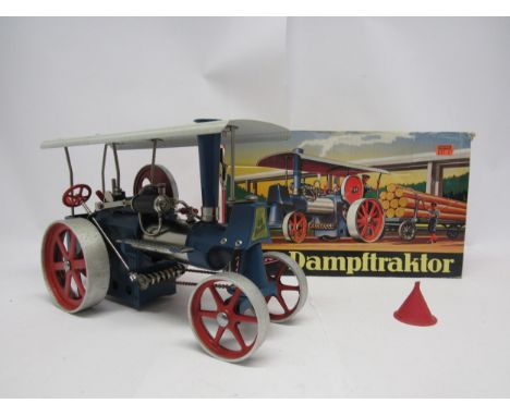 A boxed Wilesco D40 'Old Smoky' live steam Damftraktor traction engine